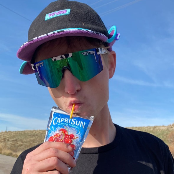 Grubenotter Die Cowabunga Polarisierte Die Mode Der 2000er Jahre