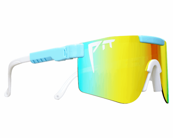 Grubenotter Die Kanonenkugel Polarisiert Doppelt Breit