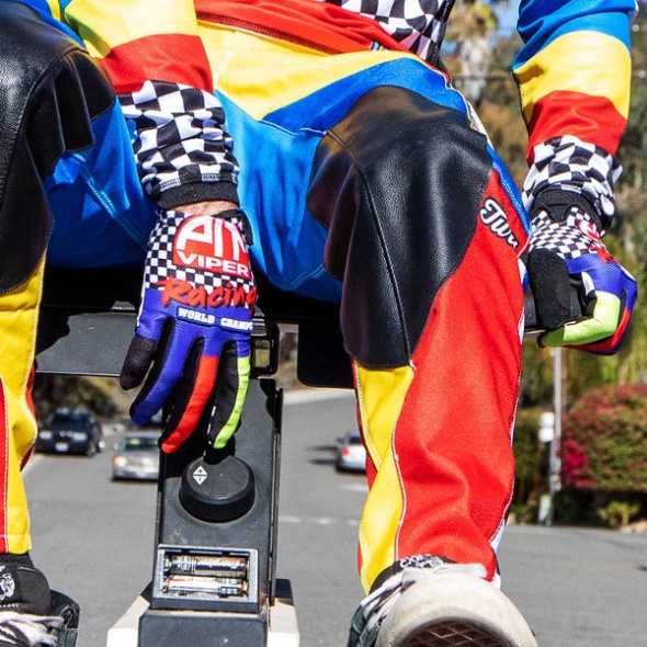 Grubenotter-Weltmeister-Handschuhe