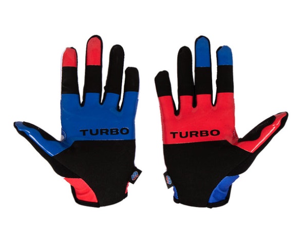 Schlafplatz Raketenhandschuhe Grubenotter